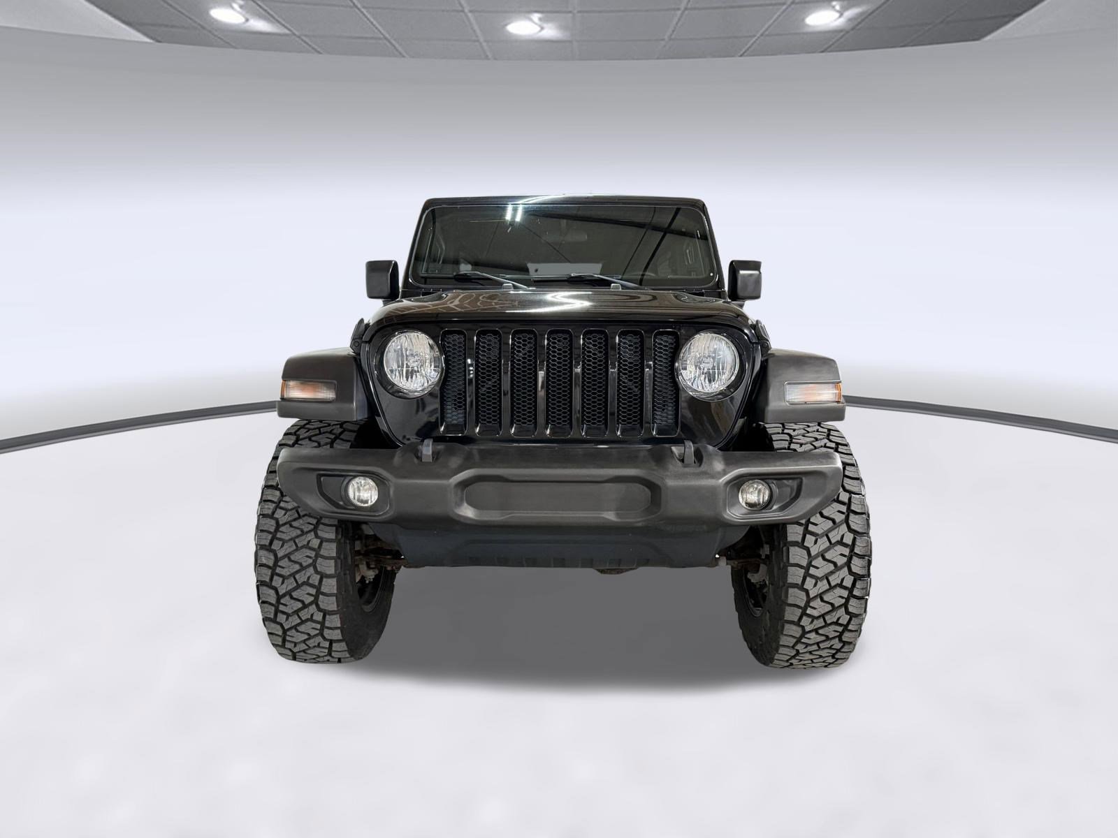 Used 2018 Jeep Wrangler Unlimited Sport S AWD/4WD image 6