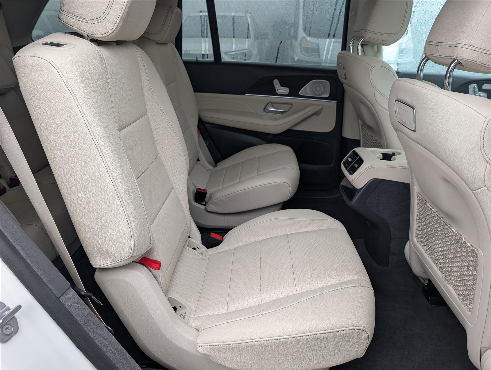 Used 2020 Mercedes-Benz GLS 450 4MATIC image 12