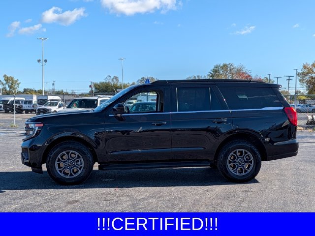 Certified 2025 Ford Expedition Active AWD/4WD image 5