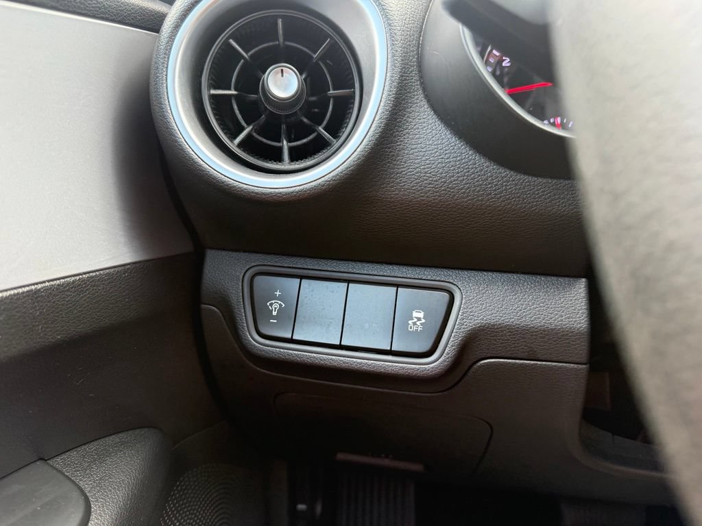 Used 2024 Kia Forte LXS FWD image 16