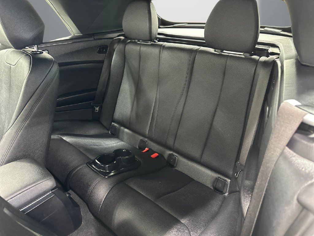 Used 2018 BMW 230i Convertible RWD image 15