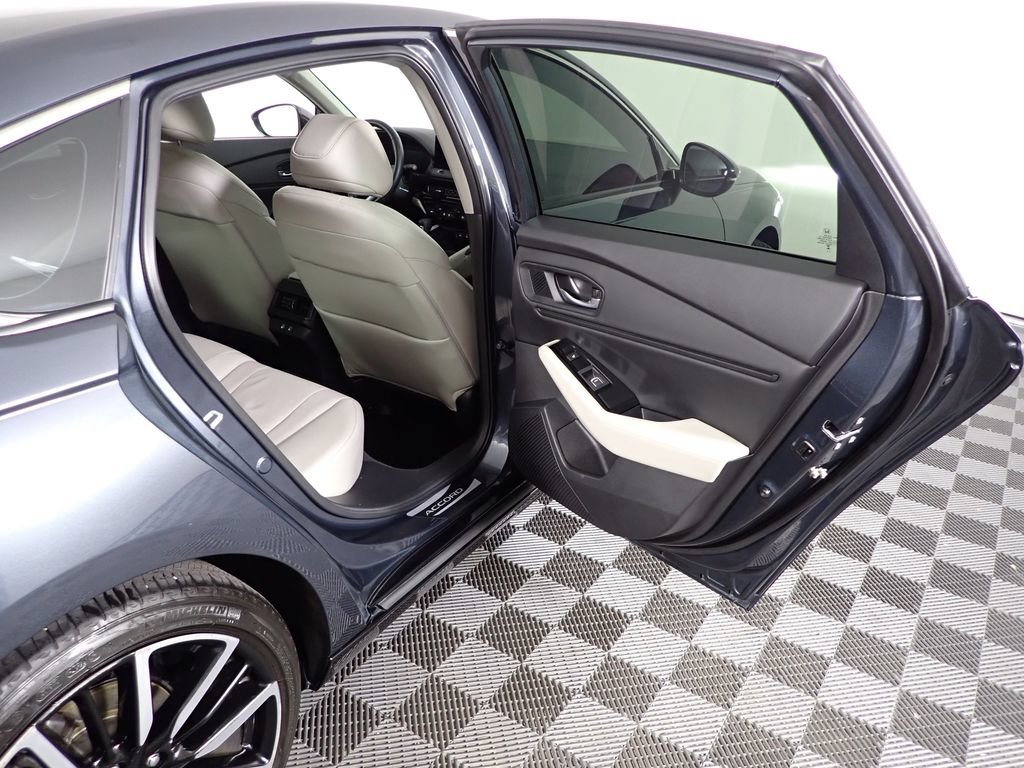 Used 2024 Honda Accord Touring image 39