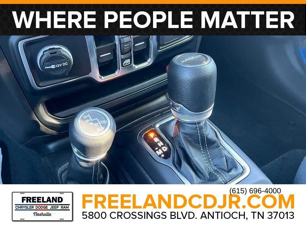 New 2024 Jeep Gladiator Sport w/ Dual Top Group image 14