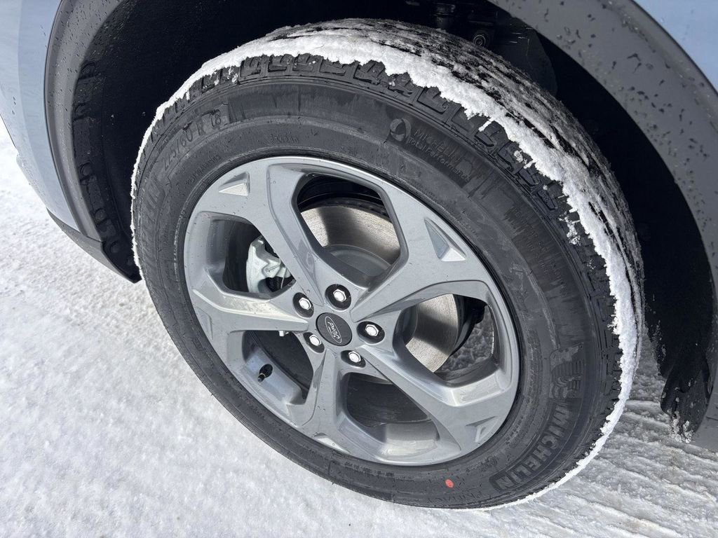 New 2026 Ford Escape ST-Line w/ Tech Pack #1 image 11