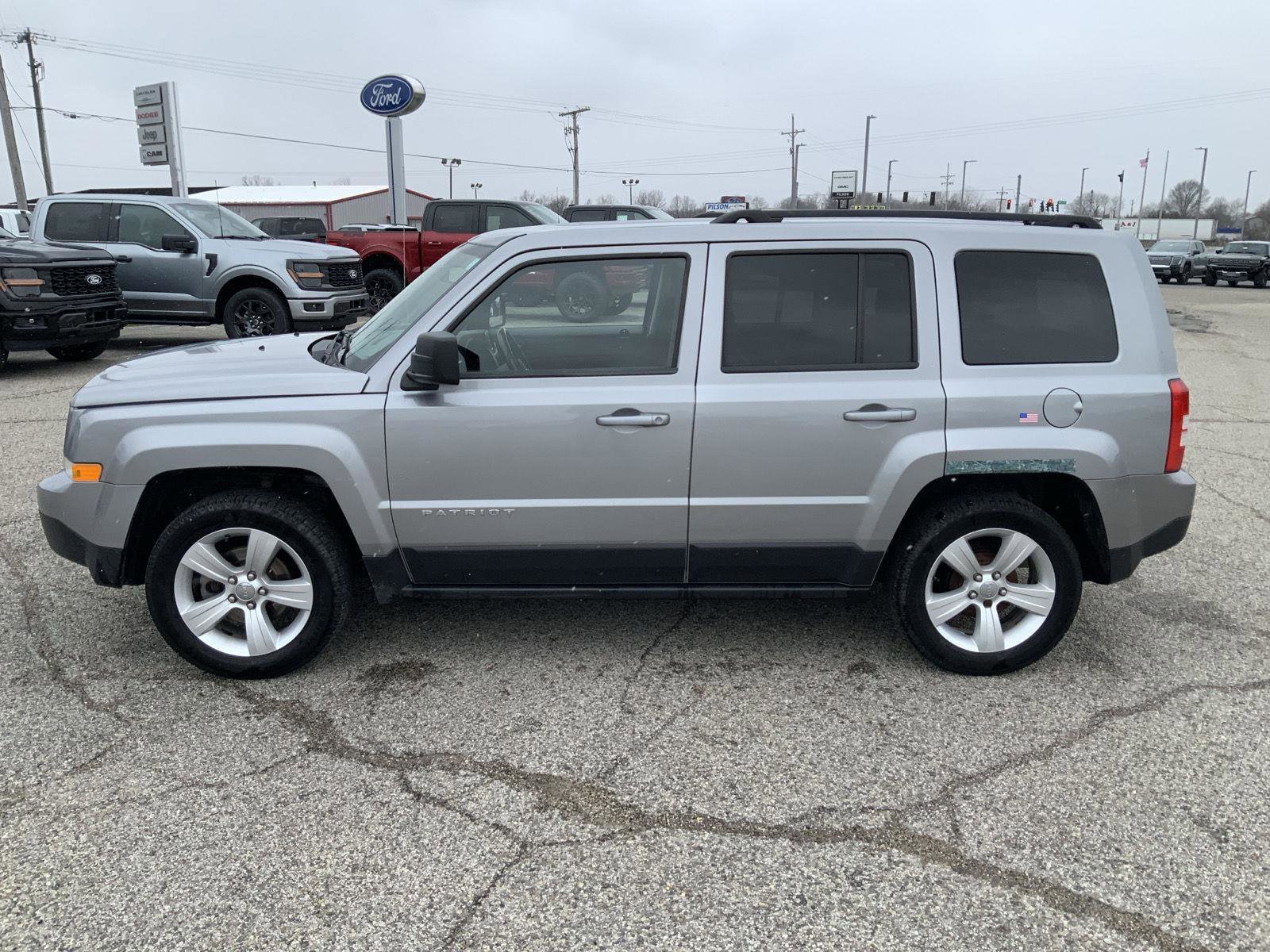Used 2014 Jeep Patriot Latitude image 5