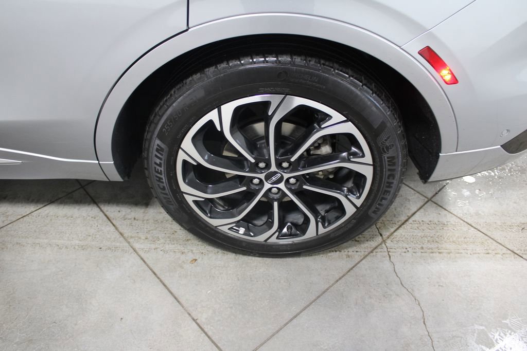 Used 2024 Lincoln Nautilus Reserve image 57