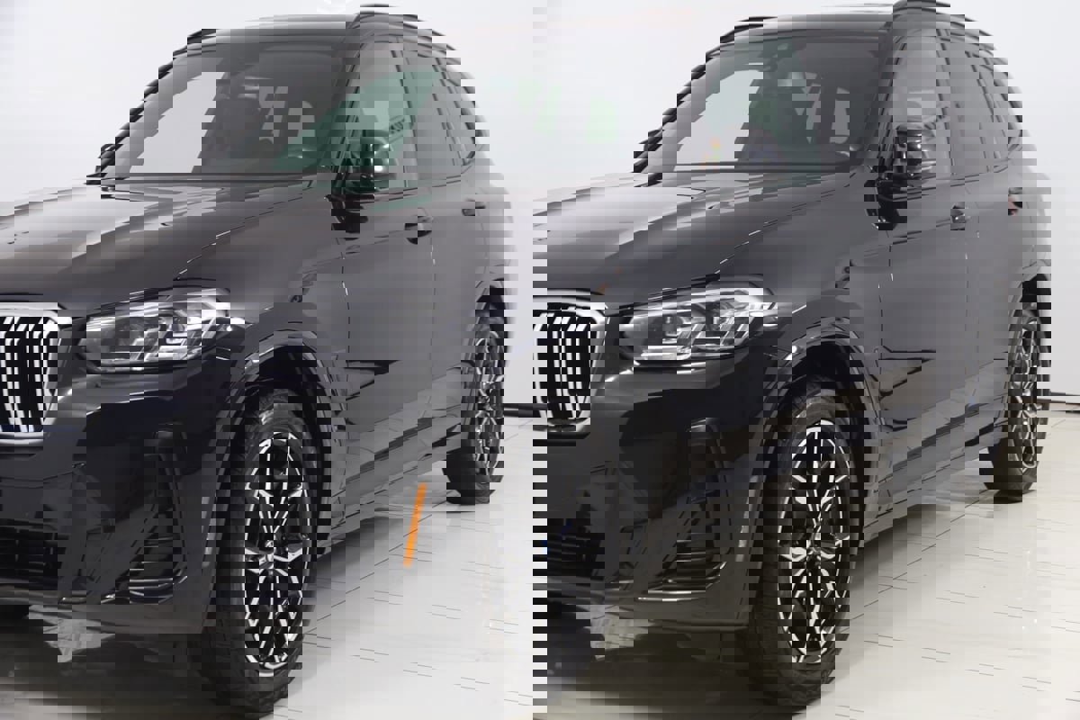 Used 2022 BMW X3 xDrive30i w/ M Sport Package image 57