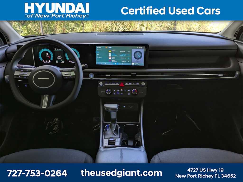 Used 2025 Hyundai Tucson SE image 16