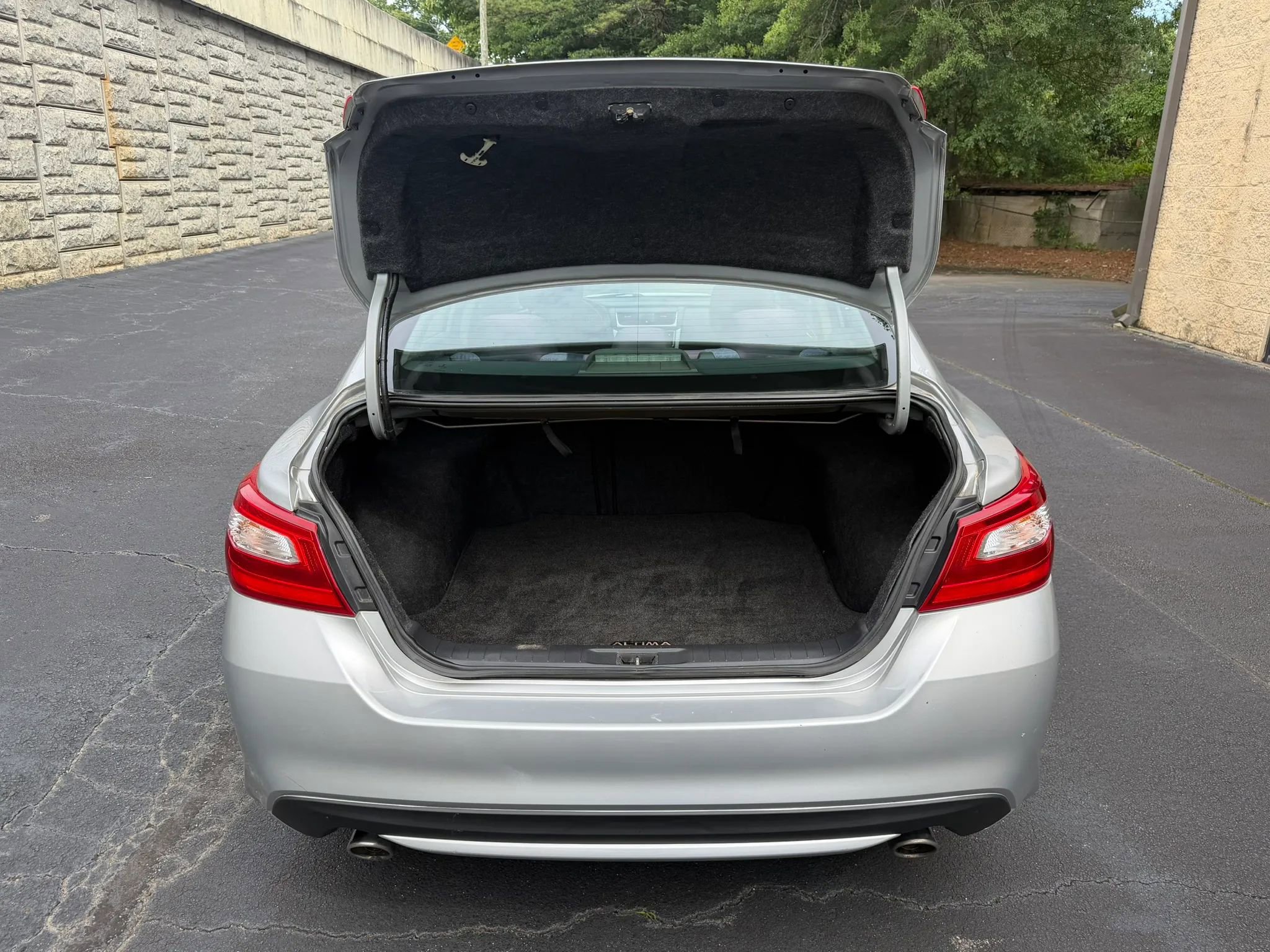 Used 2016 Nissan Altima 2.5 S w/ Power Driver Seat Package FWD image 33