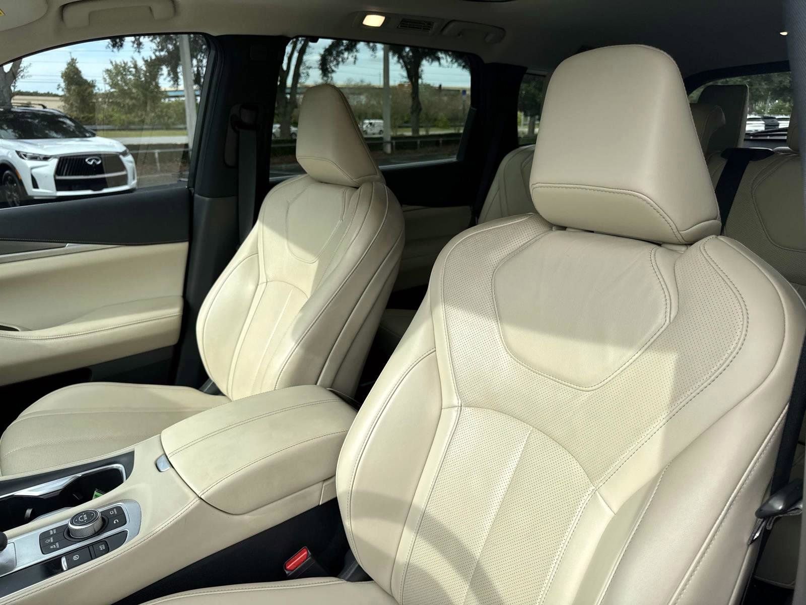 Certified 2023 INFINITI QX60 Luxe w/ Cargo Package image 11