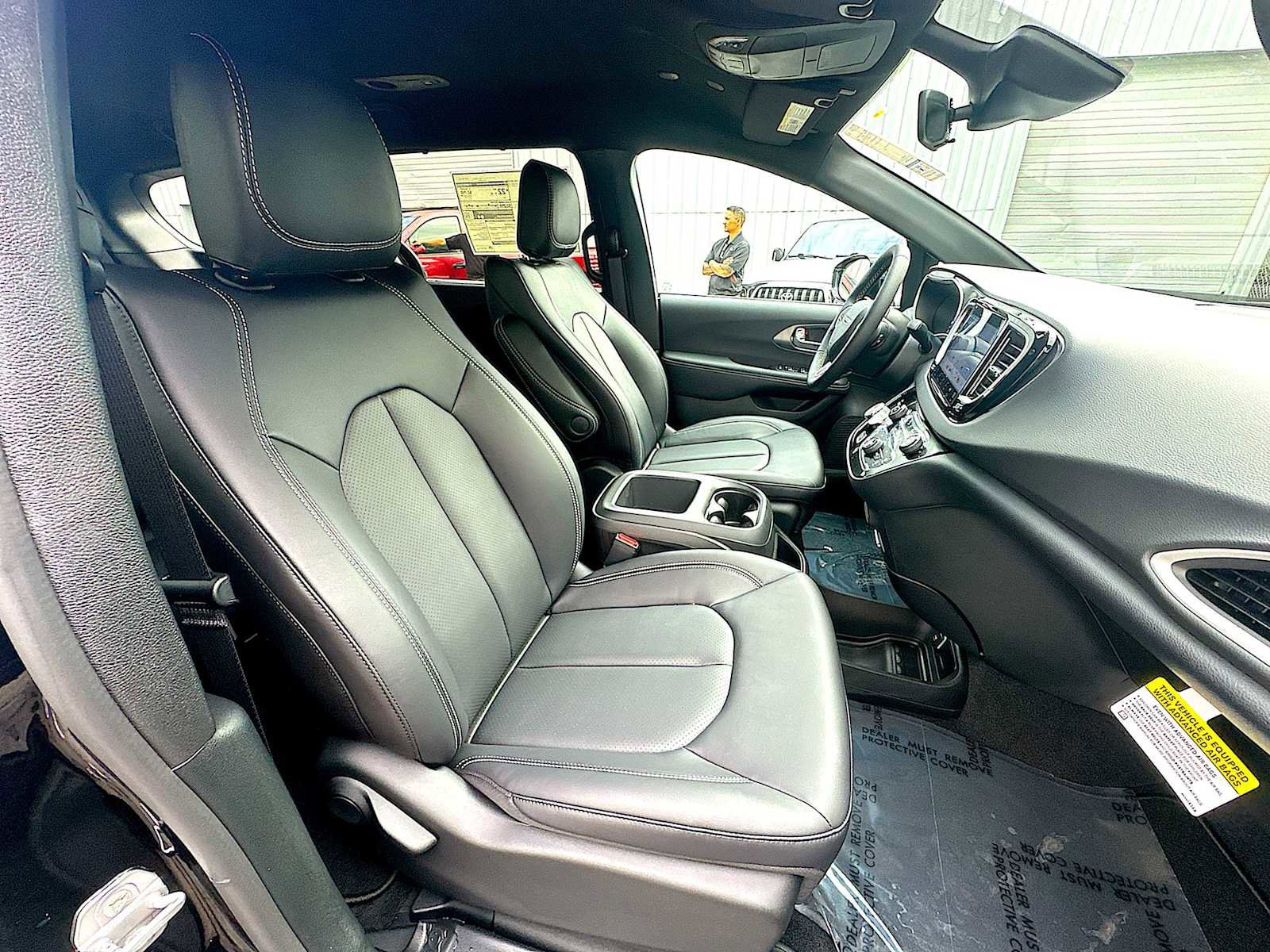 New 2026 Chrysler Voyager LX FWD image 25