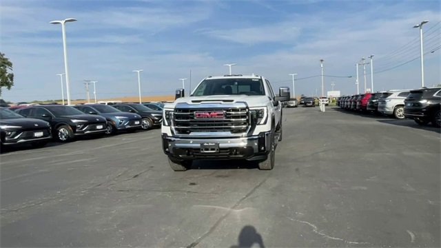 New 2026 GMC Sierra 2500 SLT image 3