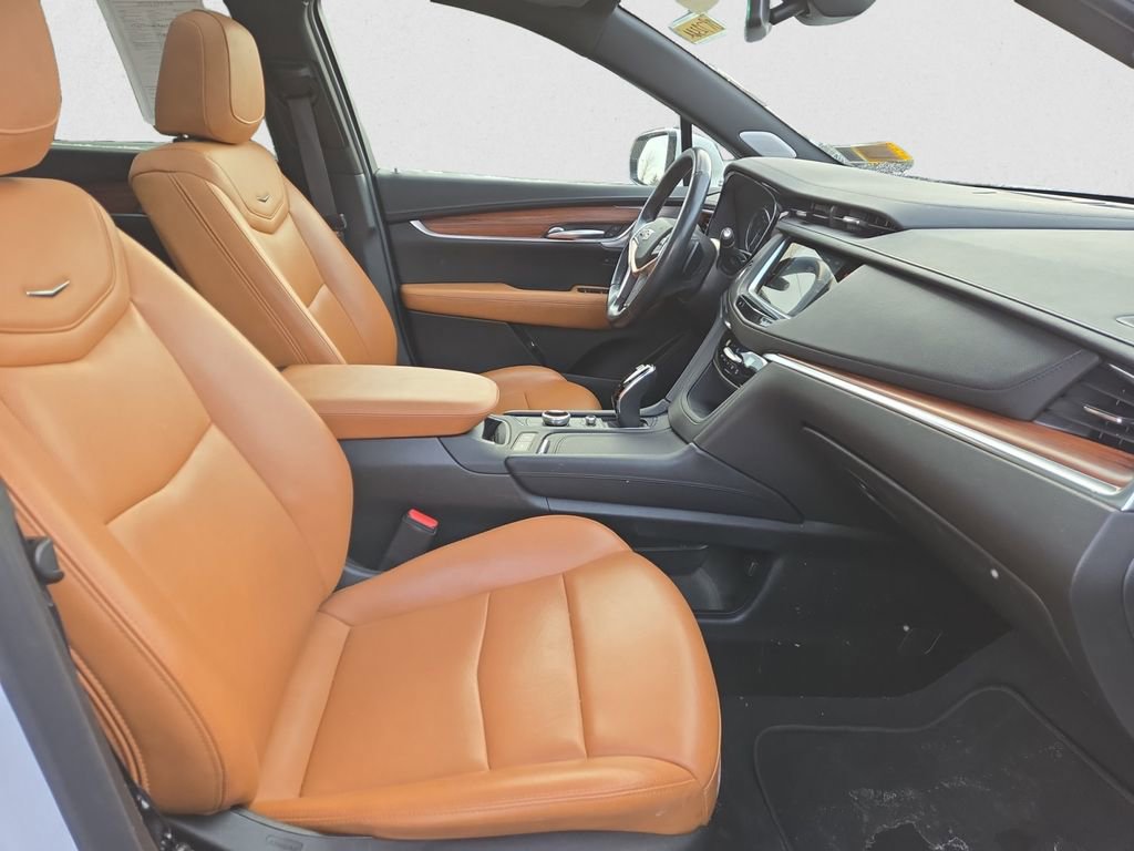 Certified 2024 Cadillac XT5 Premium Luxury image 22