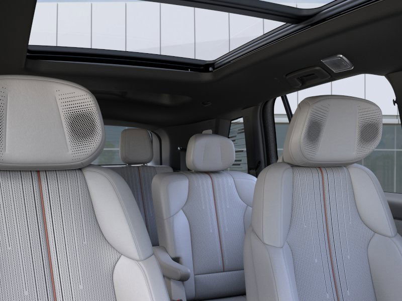 New 2026 Cadillac Vistiq Sport image 24