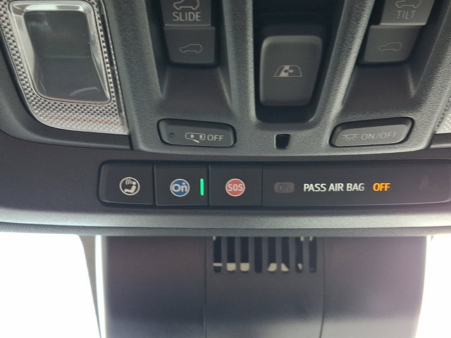 Used 2025 GMC Sierra 1500 AT4 w/ Technology Package AWD/4WD image 31