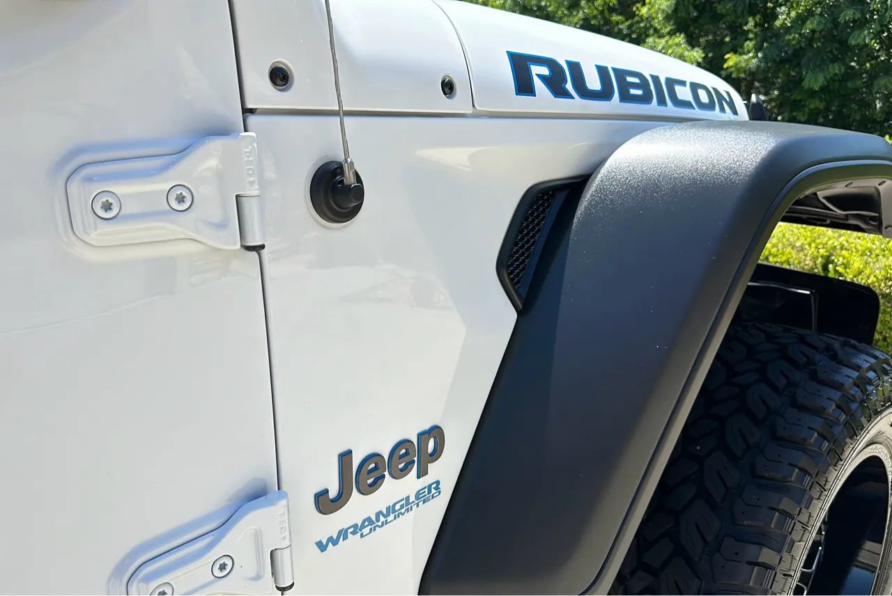 Used 2022 Jeep Wrangler Unlimited Rubicon 4xe image 35