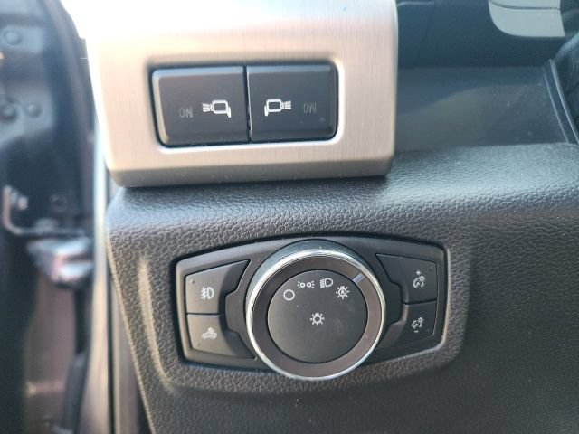 Used 2019 Ford F250 Platinum w/ Platinum Ultimate Package AWD/4WD image 27