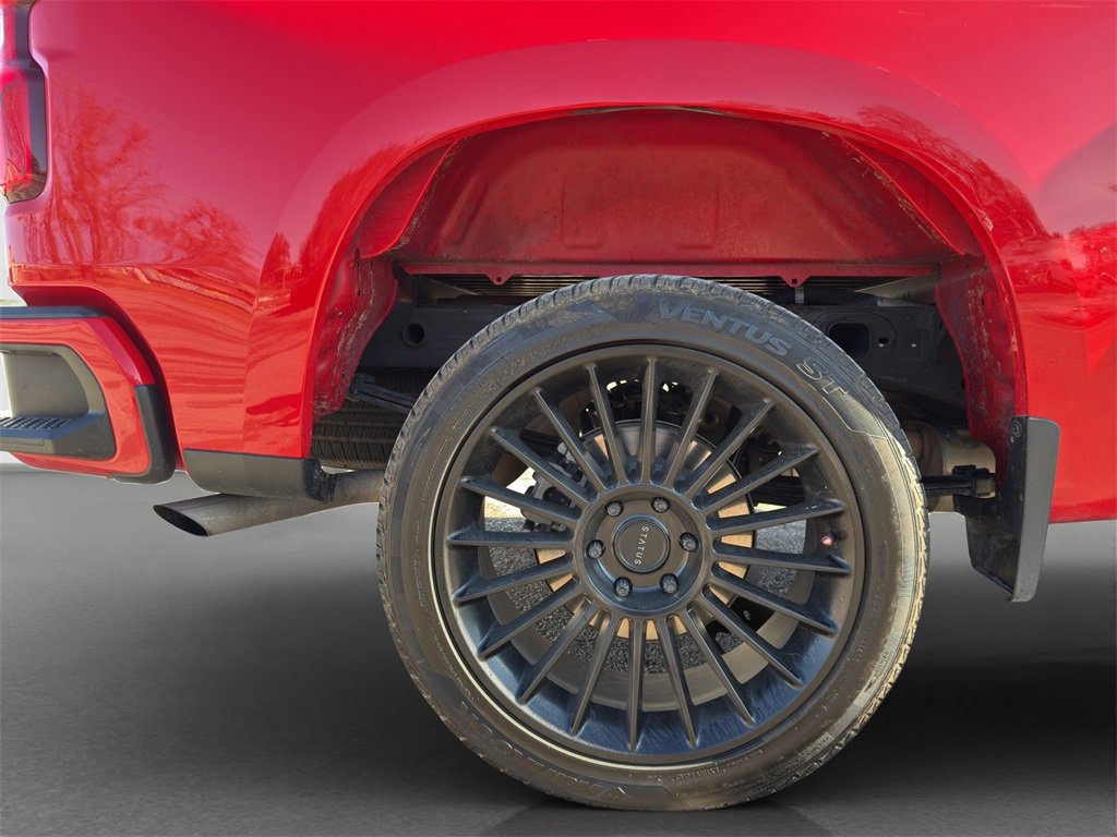 Used 2021 Chevrolet Silverado 1500 RST image 17