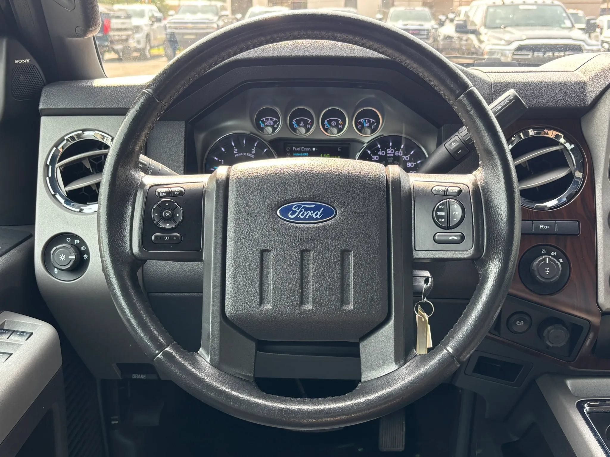 Used 2015 Ford F250 Lariat w/ Chrome Package AWD/4WD image 39
