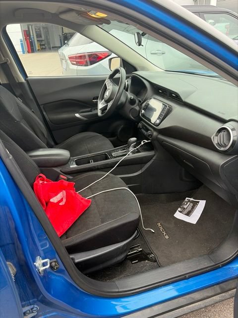 Used 2021 Nissan Kicks SV FWD image 5