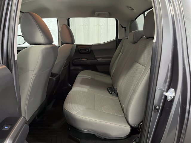 Used 2022 Toyota Tacoma SR5 w/ Technology Package AWD/4WD image 12