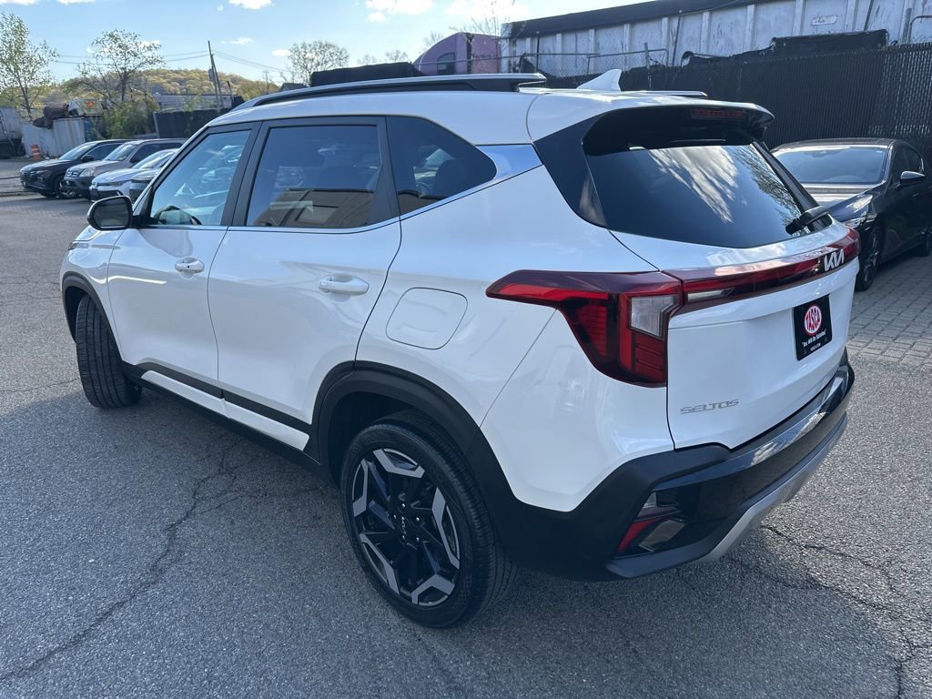 Used 2024 Kia Seltos SX AWD/4WD image 4
