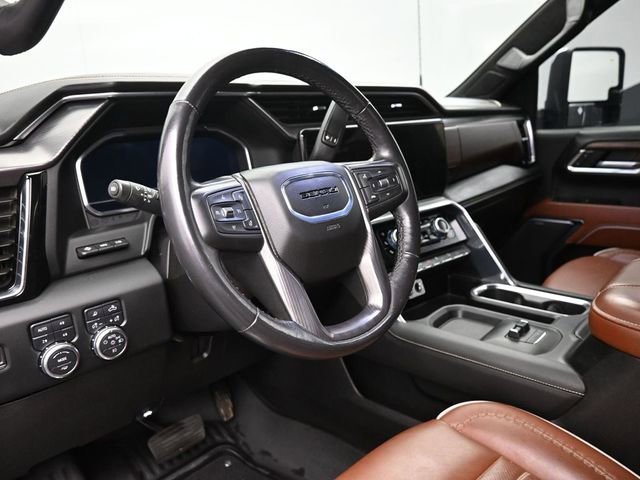 Used 2024 GMC Sierra 2500 Denali Ultimate image 15