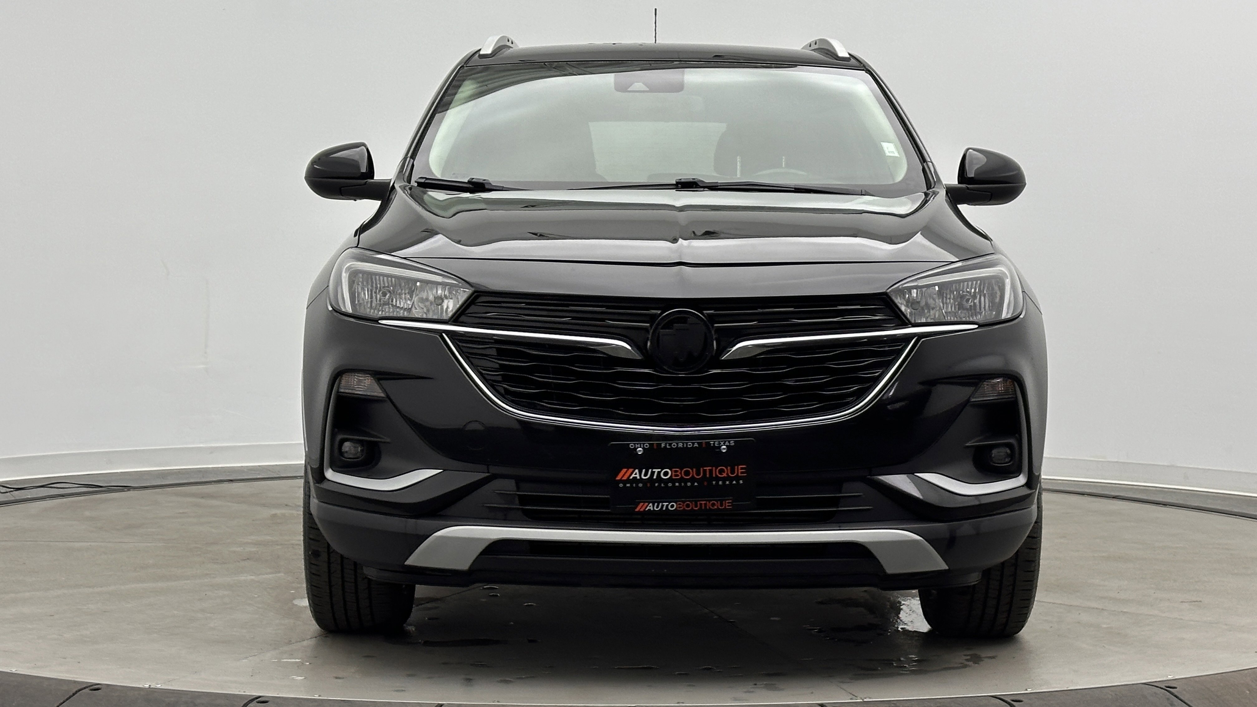 Used 2020 Buick Encore GX Select image 2