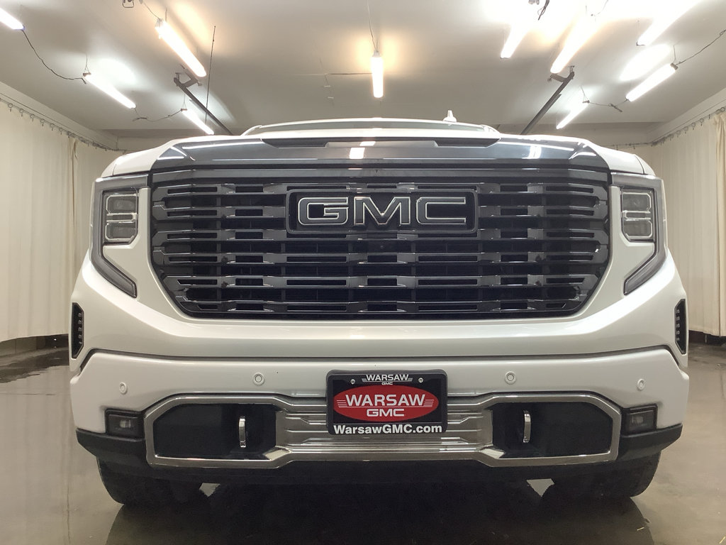 Used 2023 GMC Sierra 1500 Denali Ultimate AWD/4WD image 11