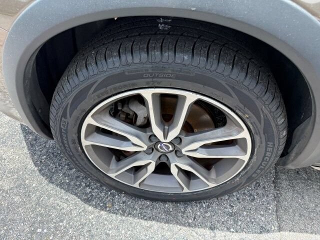Used 2018 Volvo V60 T5 Cross Country AWD/4WD image 8