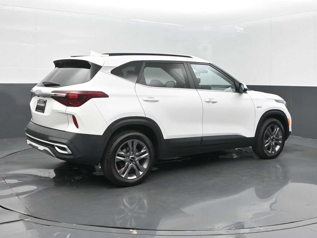 Used 2022 Kia Seltos S AWD/4WD image 8