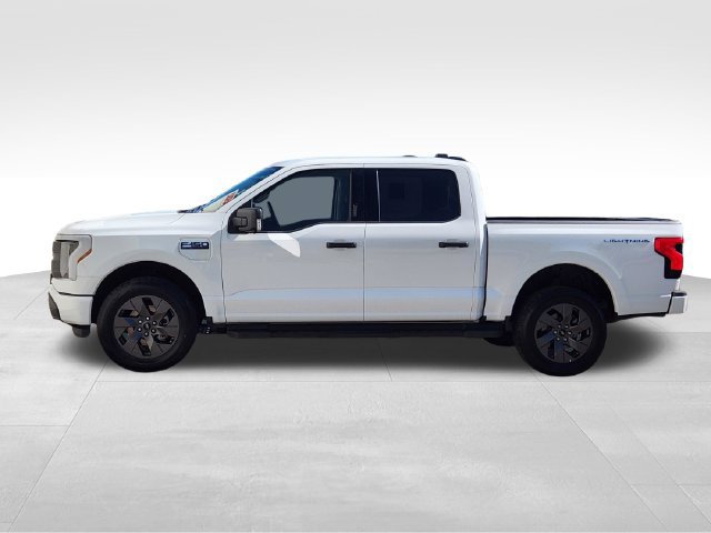 Used 2024 Ford F150 Lightning XLT AWD/4WD image 6