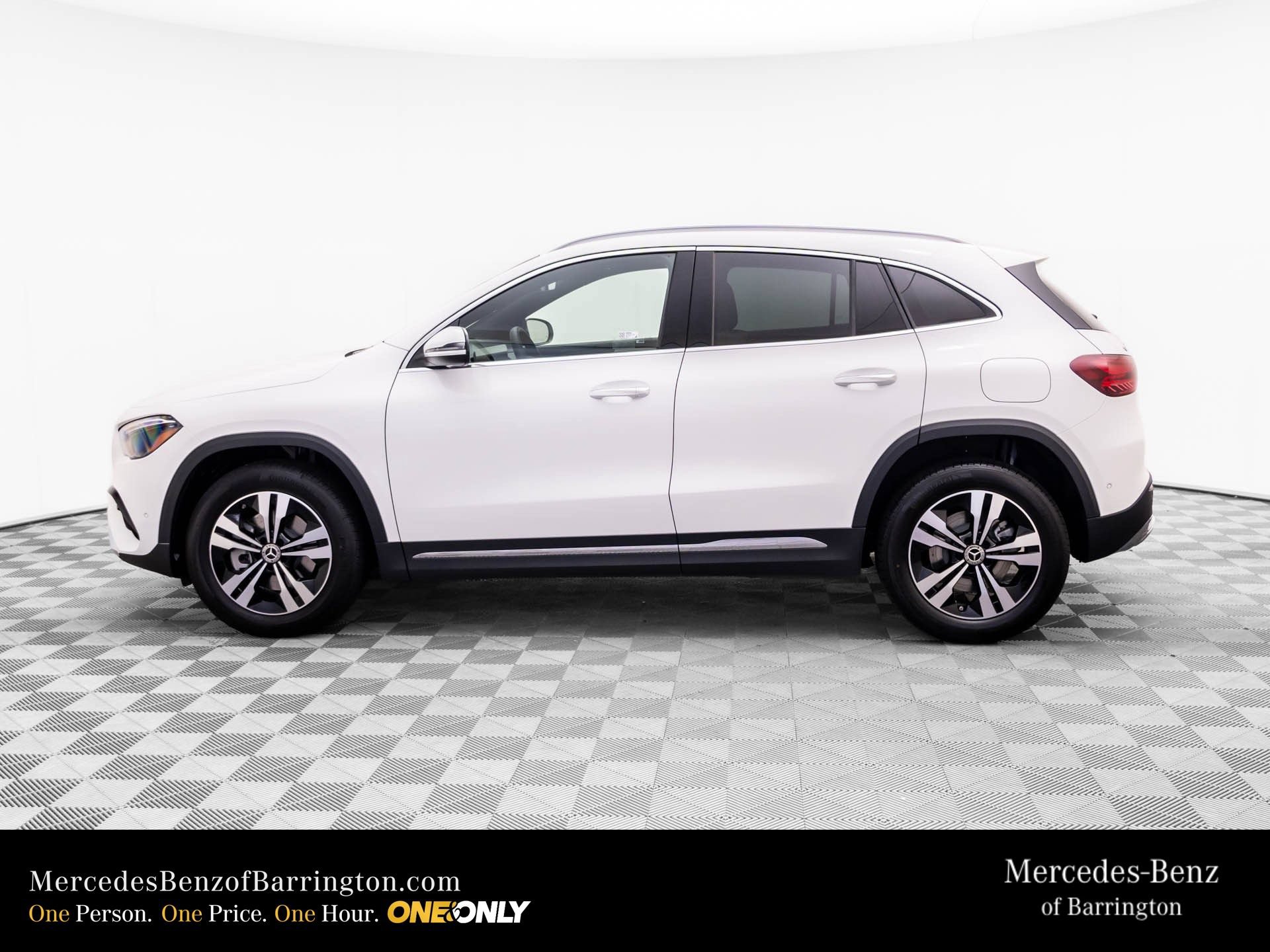 New 2026 Mercedes-Benz GLA 250 4MATIC video 2