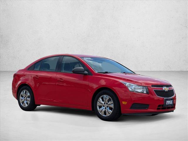 Used 2014 Chevrolet Cruze LS image 3