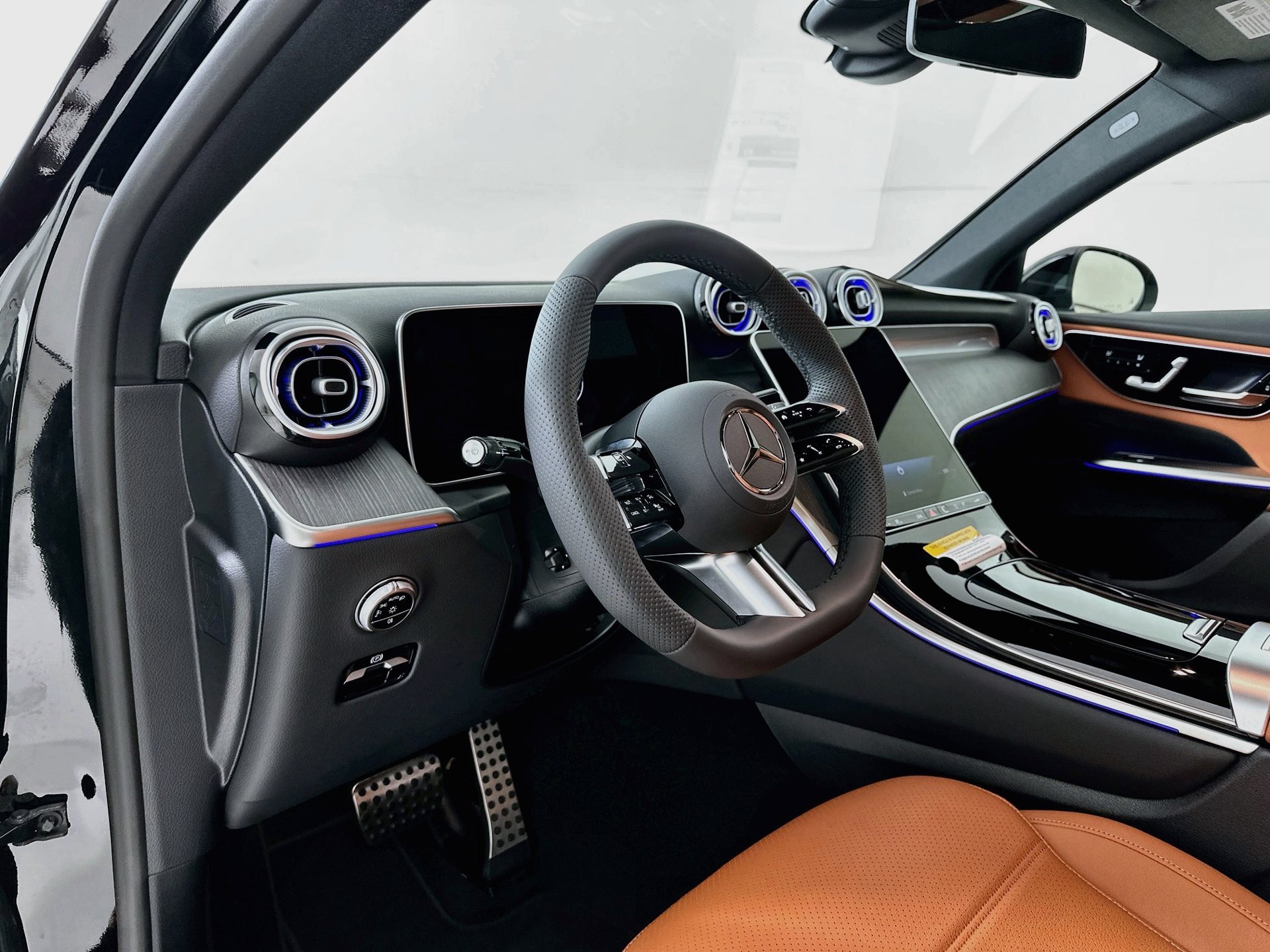 New 2027 Mercedes-Benz GLC 300 4MATIC image 10
