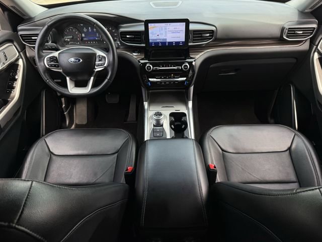 Used 2023 Ford Explorer Limited AWD/4WD image 11