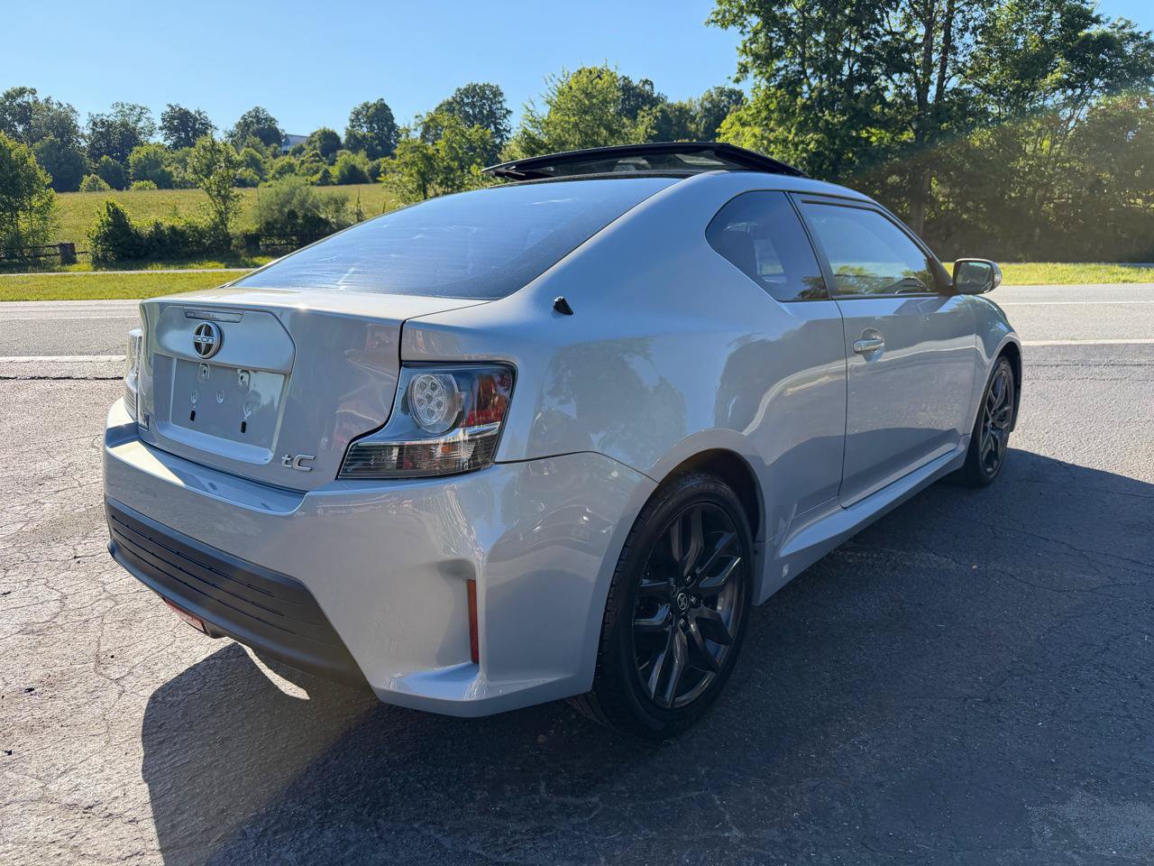 Used 2014 Scion tC 10 Series FWD image 7