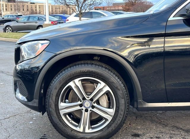 Certified 2017 Mercedes-Benz GLC 300 4MATIC image 7