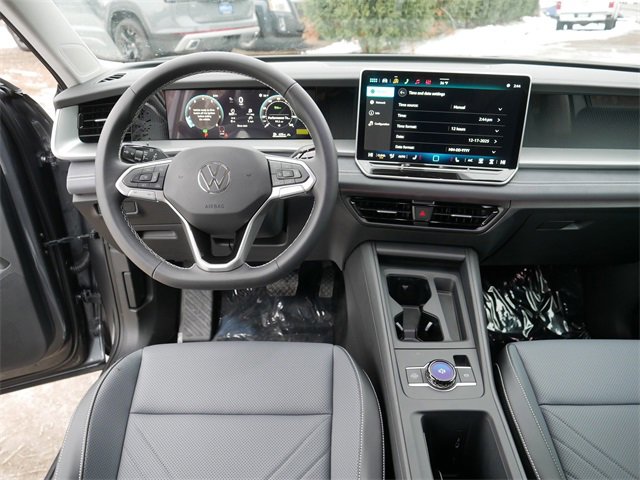 New 2026 Volkswagen Tiguan SE image 9