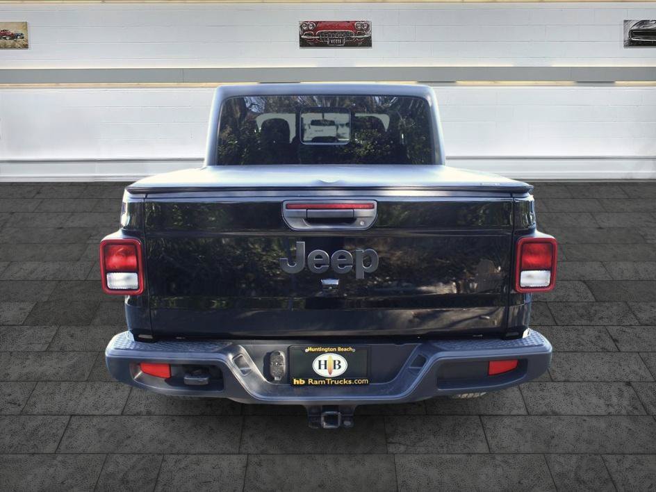 Used 2022 Jeep Gladiator Sport AWD/4WD image 6