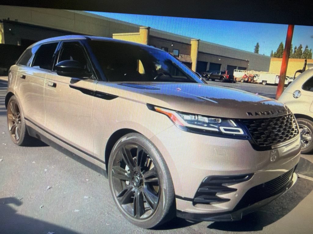 Used 2023 Land Rover Range Rover Velar R-Dynamic S AWD/4WD image 2