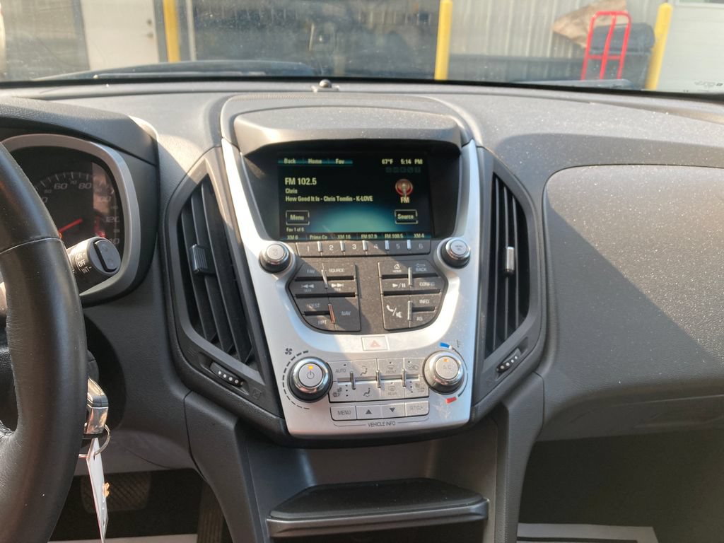 Used 2017 Chevrolet Equinox LT w/ Convenience Package AWD/4WD image 22
