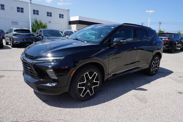 Certified 2024 Chevrolet Blazer RS w/ Enhanced Convenience Package AWD/4WD image 9