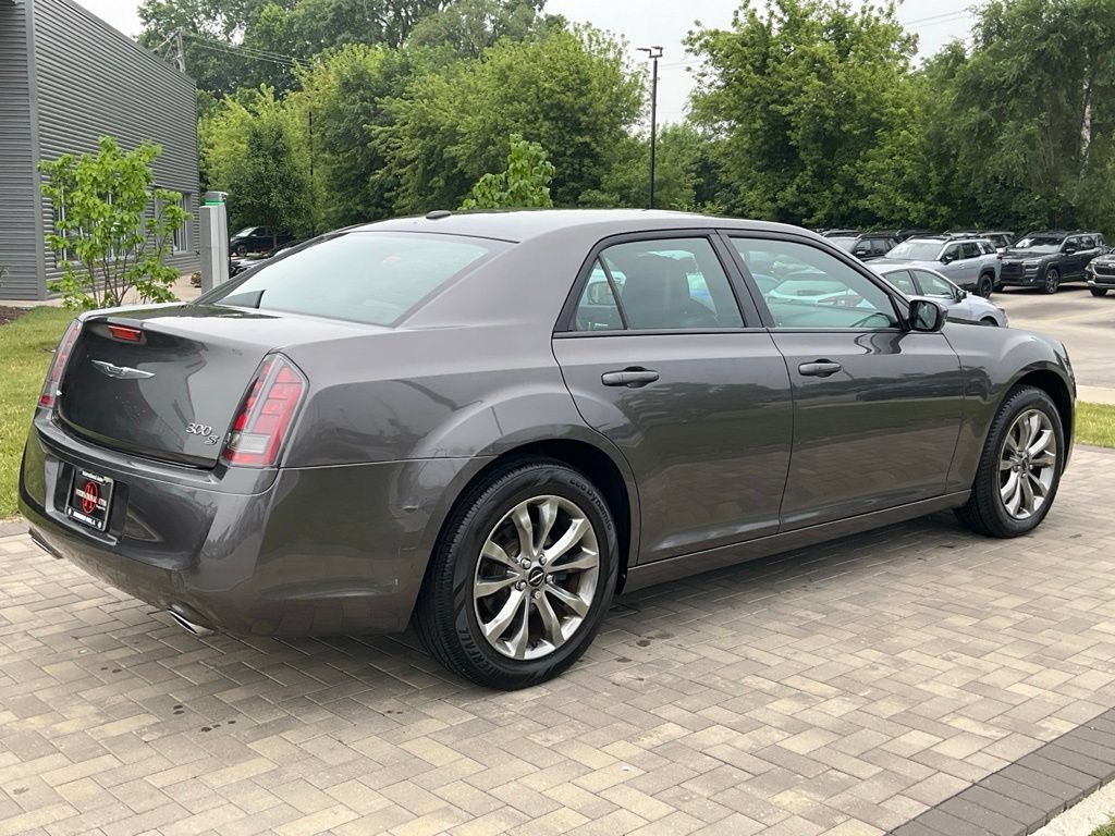 Used 2014 Chrysler 300 S AWD/4WD image 5