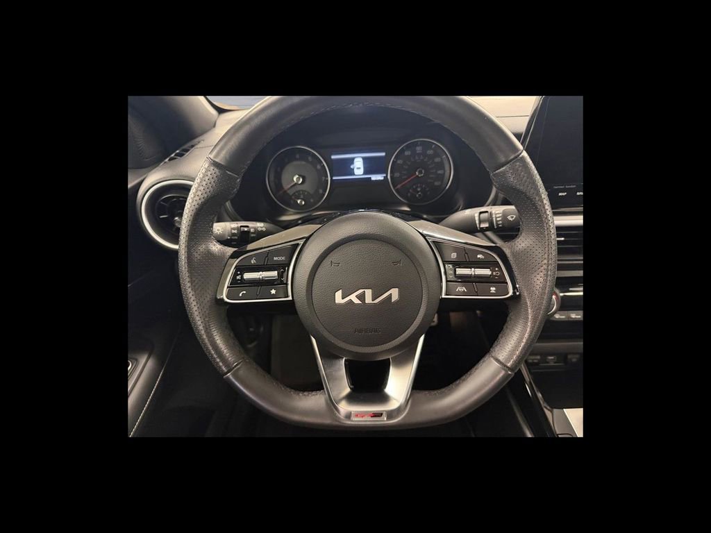 Used 2024 Kia Forte GT-Line w/ GT-Line Premium Package FWD image 14