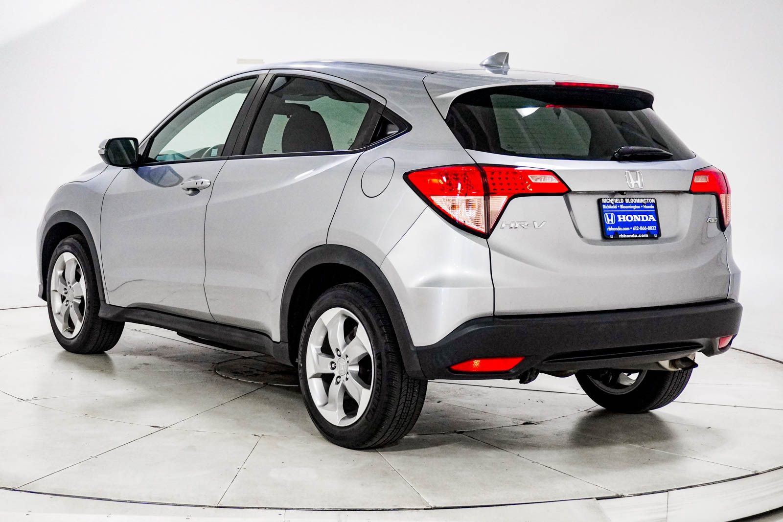 Used 2017 Honda HR-V EX image 6