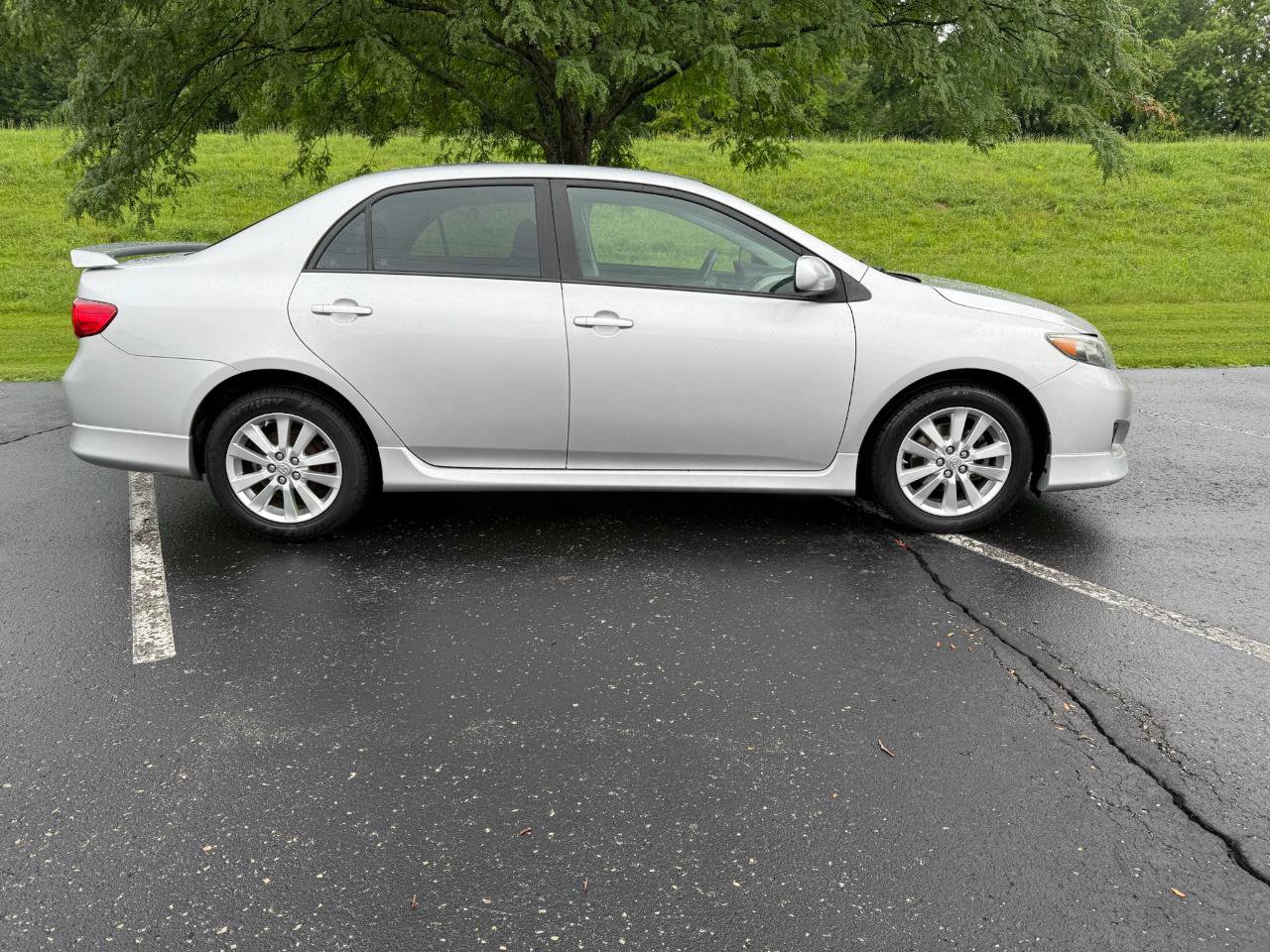 Used 2010 Toyota Corolla S FWD image 2