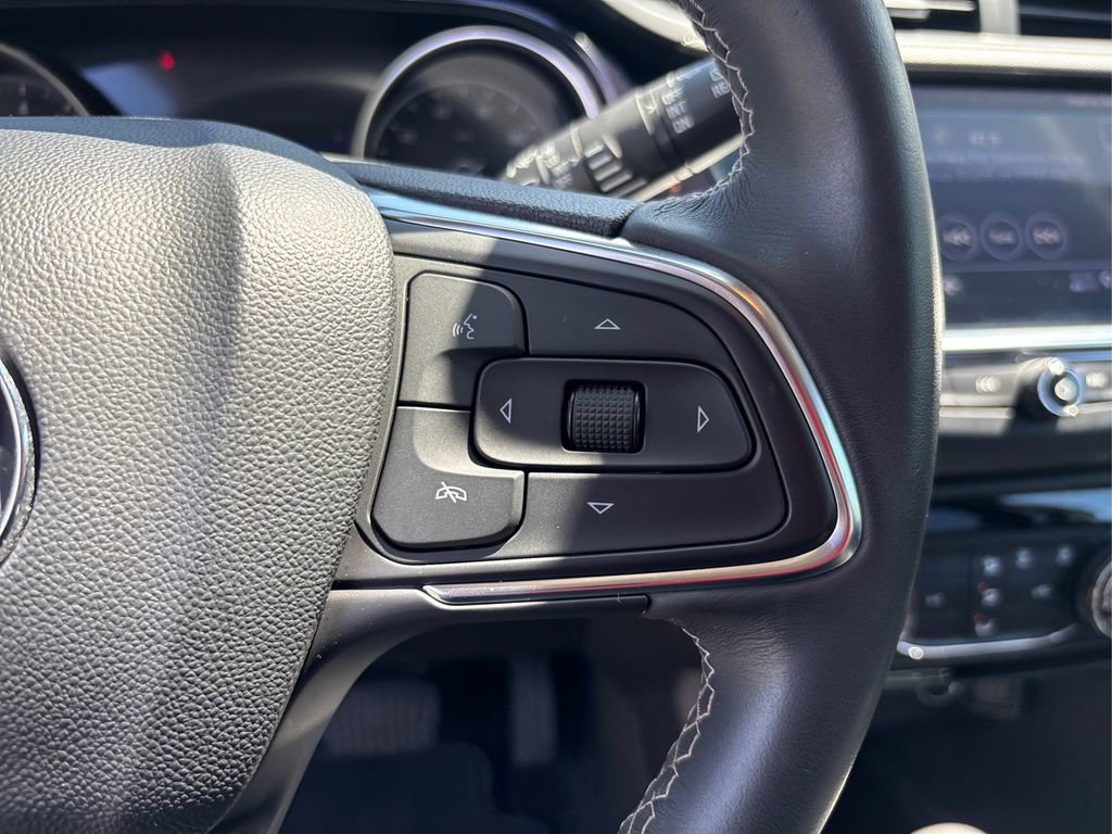 Used 2022 Buick Encore GX Preferred image 27