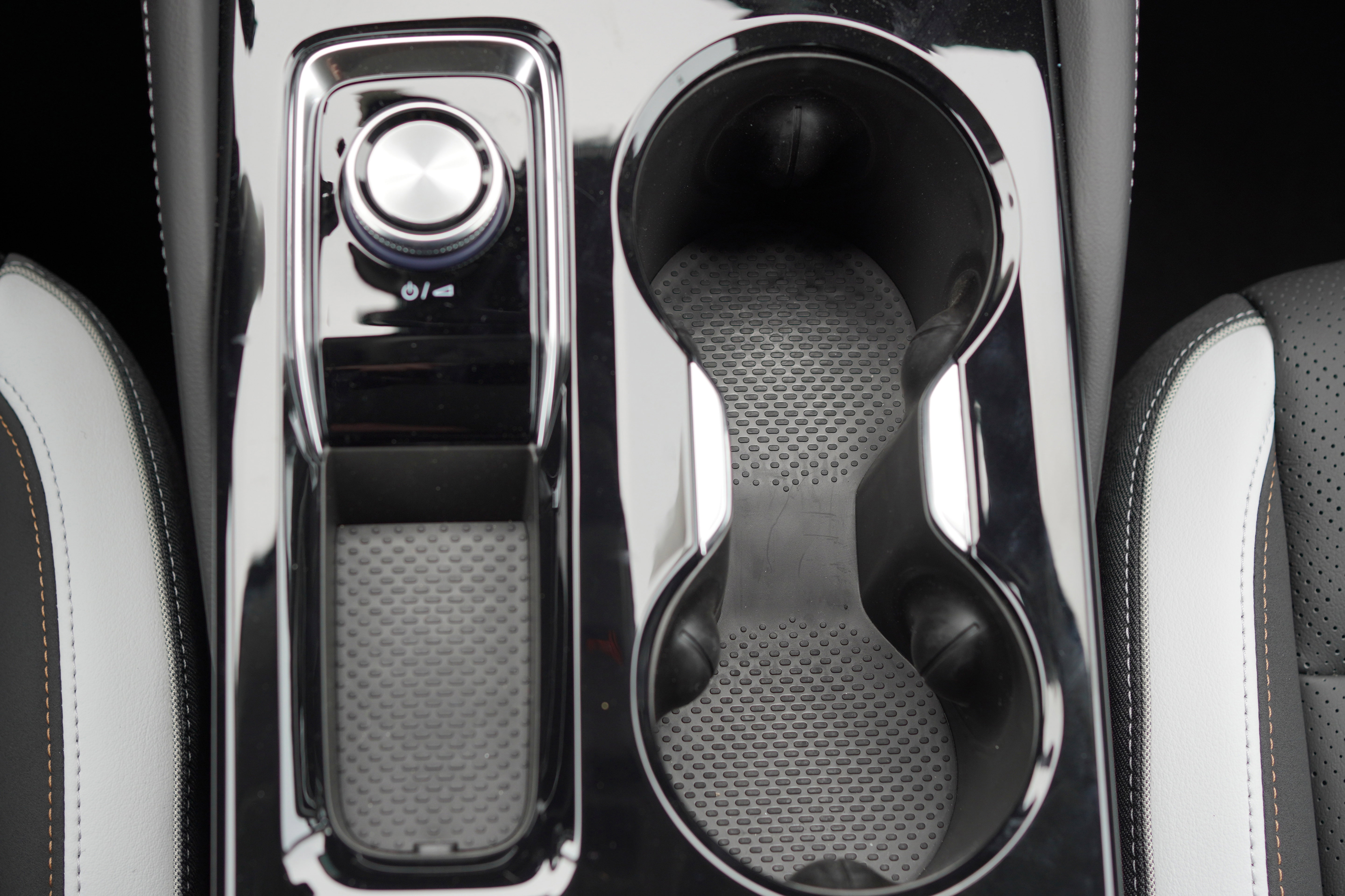 New 2025 Buick Envision Sport Touring image 45