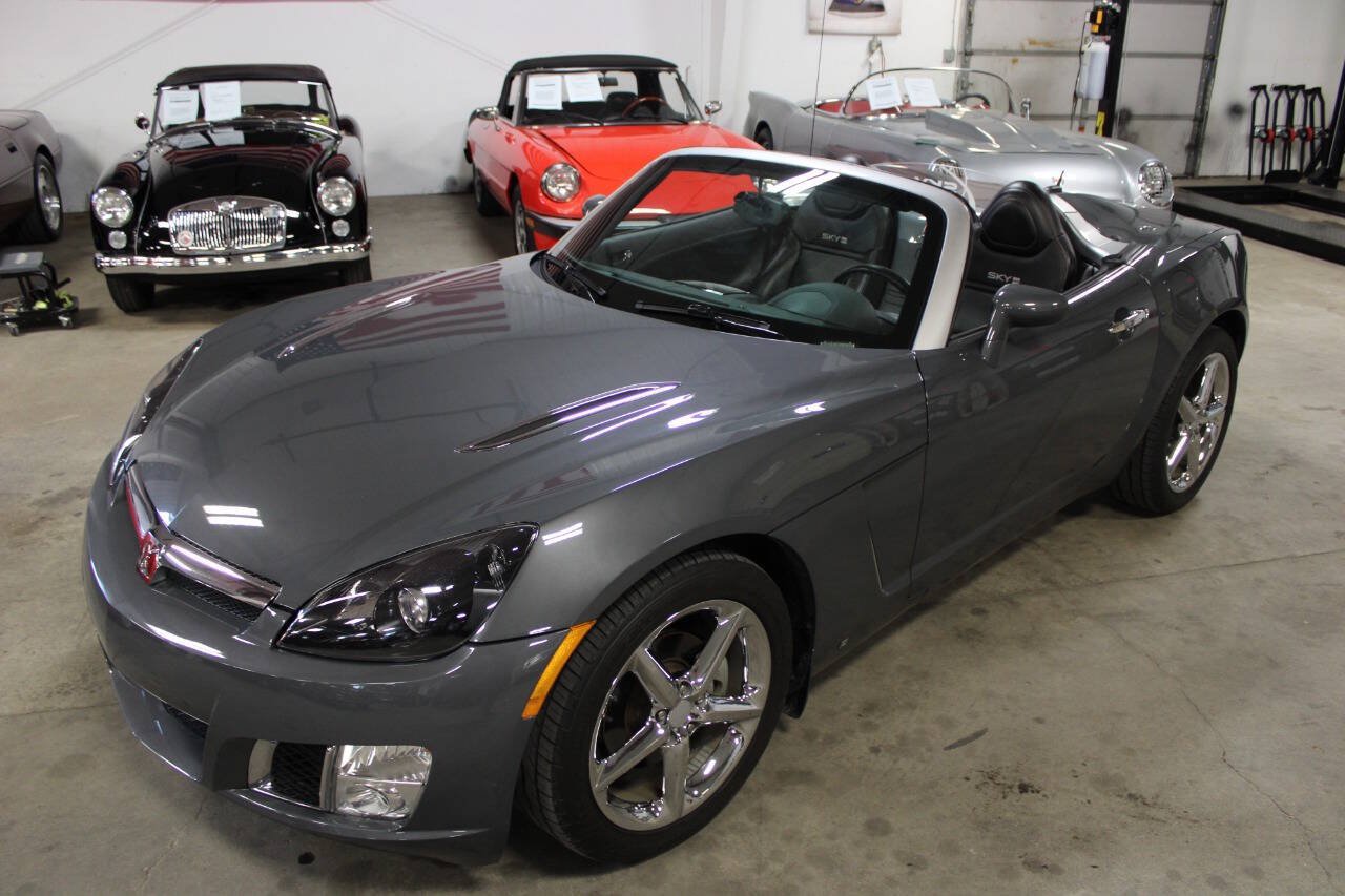 Used 2009 Saturn Sky Red Line RWD image 31